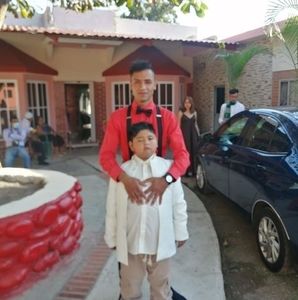 Meet your Posher, Erick nazario